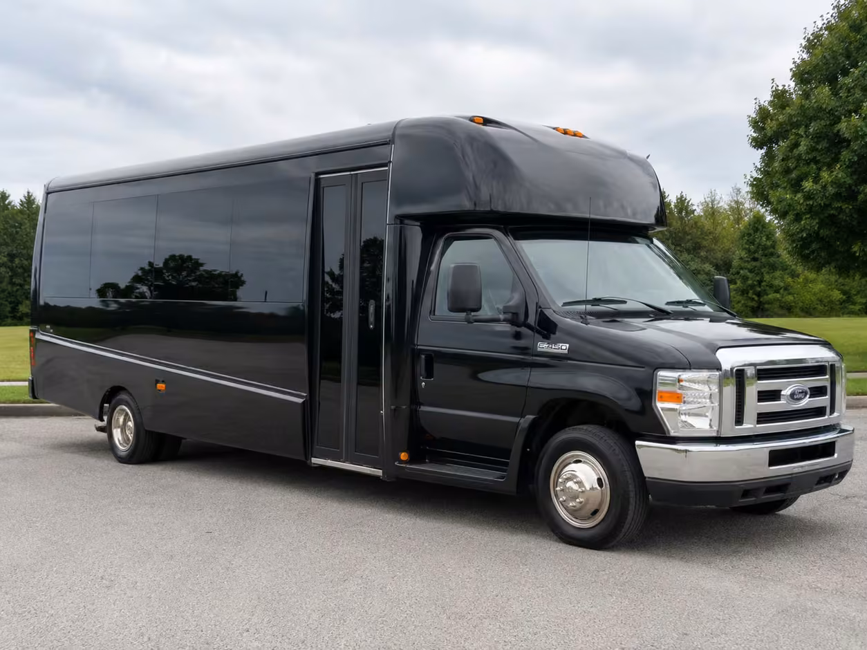 15 35 passenger minibus