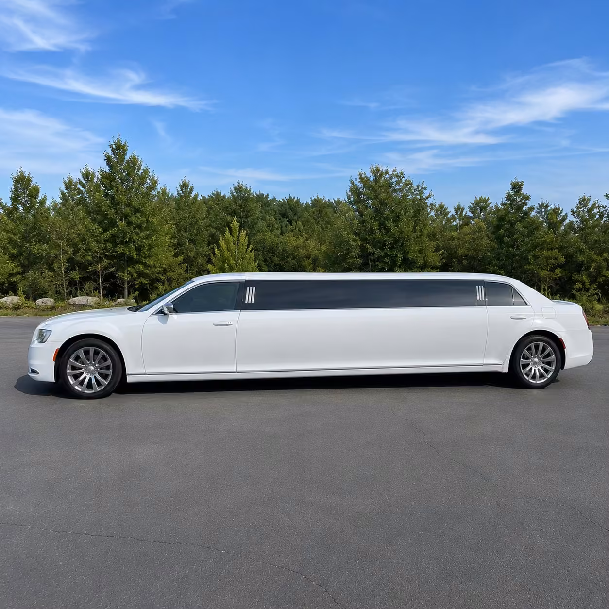 chrysler 300 limo exterior